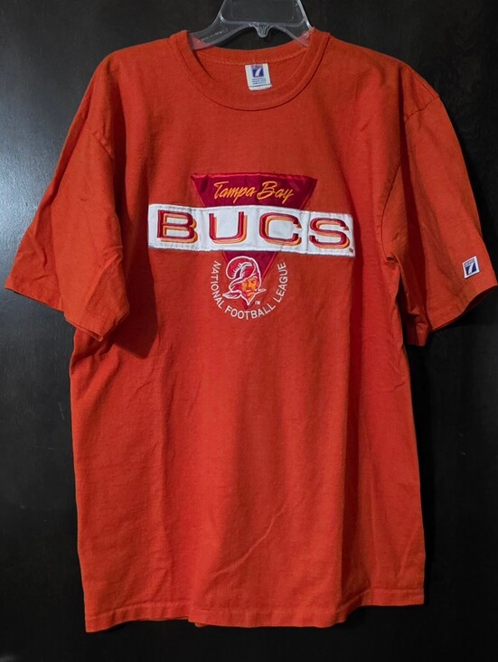 LOGO 7 Other - LOGO 7 Tampa Bay Vintage Bucs Orange Graphic Patch Embroidered Tee Men's Size XL